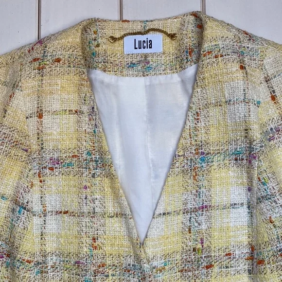 Spring tones Tweed Blazer - Picture 4 of 14